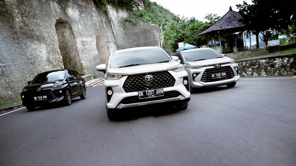 Sewa Mobil Bali Lepas Kunci